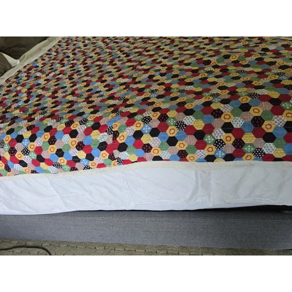 Vintage Quilt Hexagon Printed Pattern Multicolor 83x65